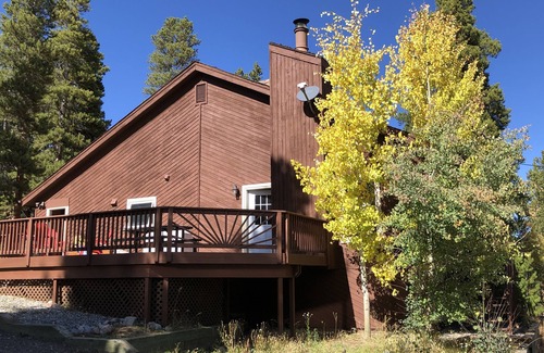 Winterwood Ski Chalet | Peak 7 Breckenridge Retreat, 4 BR, views & trails!