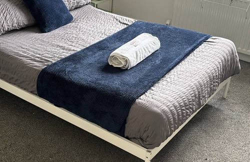 Streatham Hill Apartment | PEAK COMFORT! 1 Bedroom Apartment in Thornton T4