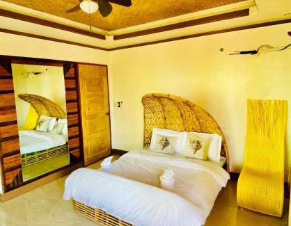 San Vicente Bed & Breakfast | Peak View Resort