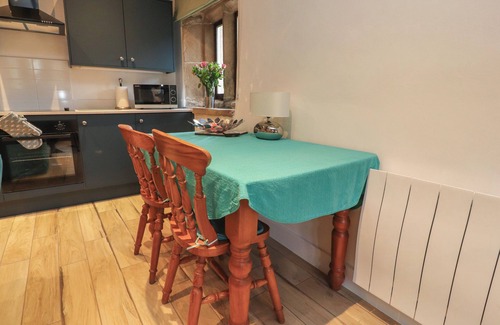 Barnoldswick Cottage | Pear Tree Cottage at Hey Farm