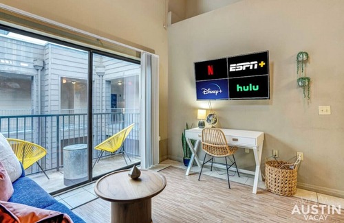 West Campus Apartment | Pearl #607 xxxxxxxxx
