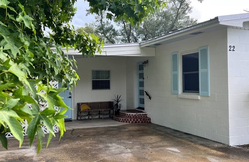 Parker House | Pearl Cottage Beach and Tyndall Airforce Base Near