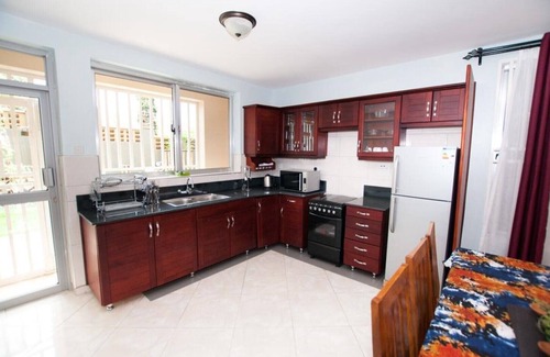 Bukoto House | Pearl Cottages Unit #3