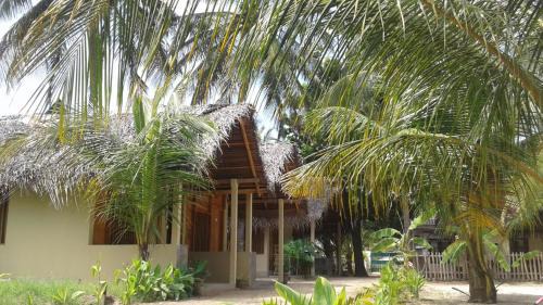 Nilaveli House | Pearl Inn Green