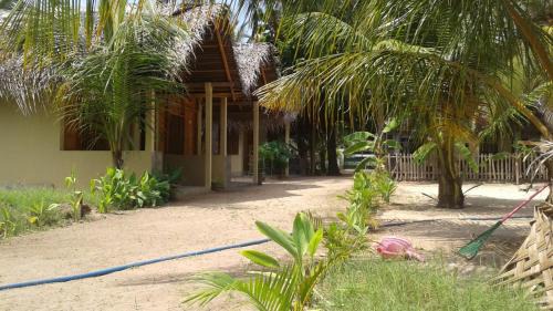 Nilaveli House | Pearl Inn Green