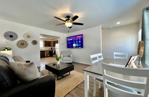 Batesville Apartment | Pearl of a new construction home Batesville, IN