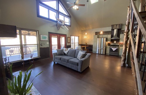 Greenbrier Cabin | Pearl's Hideaway -Cadron Creek