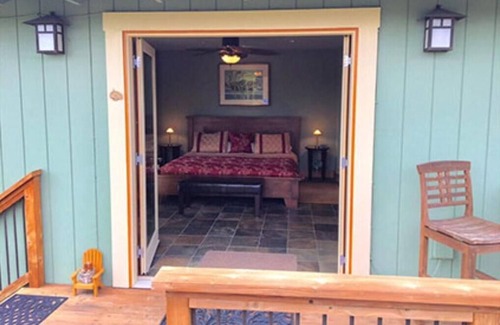 Sebastopol Bed & Breakfast | Pearlessence Vineyard Inn/Ginkgo Room/