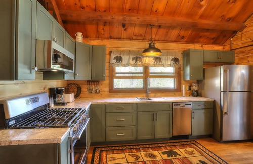 Rangeley Plantation House | Pebble Cove - private lakefront on Mooselookmeguntic Lake