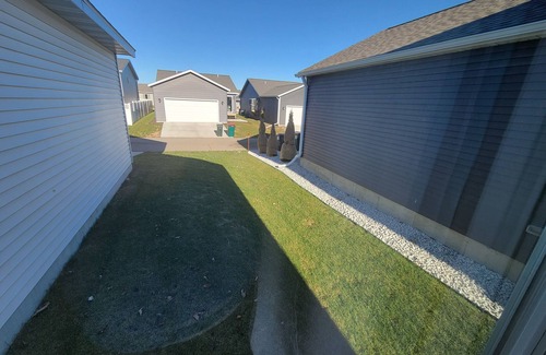 Rochester House | Pebble Creek House/2 BR, 2Ba, Pet Friendly, attached garage & 15 min to Mayo!