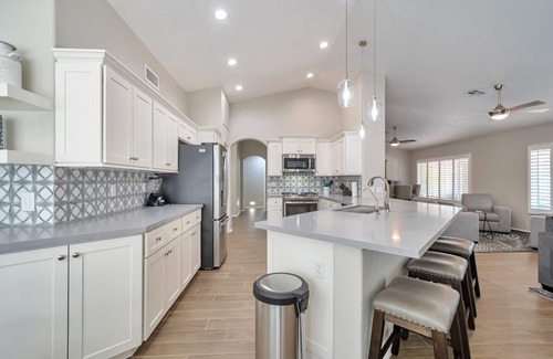 Pebblecreek House | Pebblecreek Resort! Totally remodeled with virtually fresh and new everything!