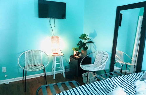 Peekskill House | Peekskill Guesthouse - Downtown KingRoom
