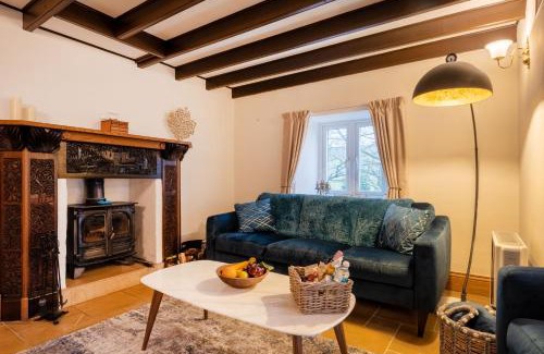 Feetham House | Peep-O-Day-The Stylish Dale View