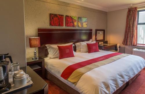 Gaborone Hotel | Peermont Metcourt Inn at the Grand Palm, Gaborone