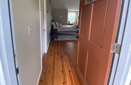Metamora Apartment | Pekin Family Suite - Duck Creek Farm and Inn, Metamora, IN