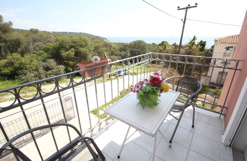 Agia Marina Apartment | Pelagos Studios by Frangki 3