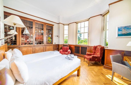 Lewes Bed & Breakfast | Pelham House