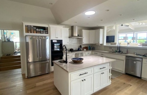 North Lakeport House | Pelican - Lake Front Lakeport