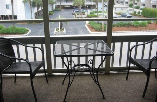 Myrtle Beach Condo | PELICAN'S WATCH - Across Street From Ocean