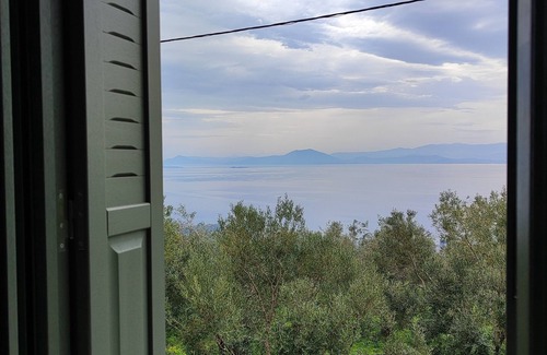 South Pelion House | Pelion country house in olive grove with view to the sea