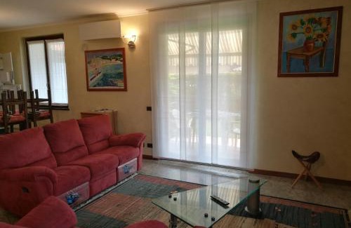 Brusaporto Apartment | Pellico Apartment