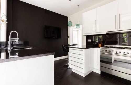 Pembridge Apartment | Pembridge Villas III by onefinestay