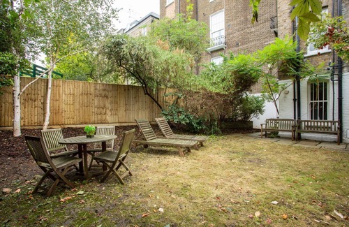 Pembridge Apartment | Pembridge Villas III by onefinestay