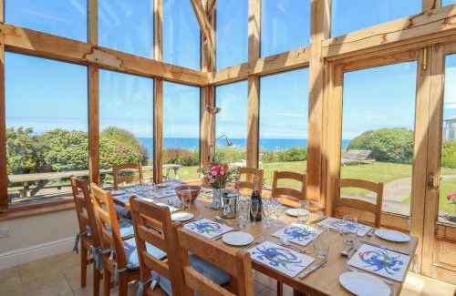 Aberporth House | Pen y Graig