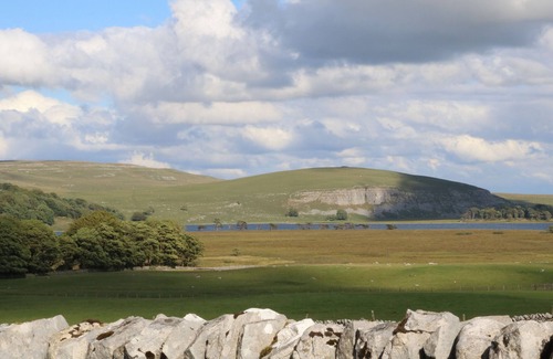 Giggleswick Apartment | Pendle View Luxury Apartment, SETTLE