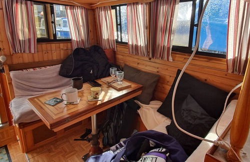 Trentemoult Boat Rental | Penichette full of charm on the port of Trentemoult