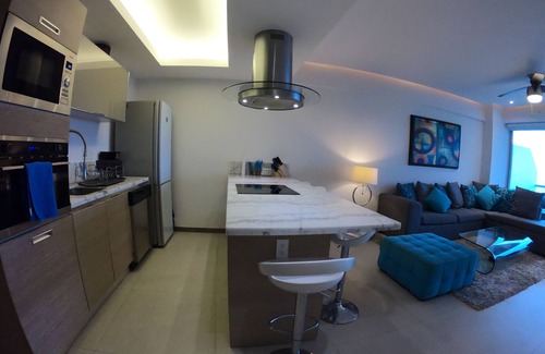 Flamingos Condo | Peninsula Nvo Vallarta 6th Floor Beachfront 2bed/2bath Condo With Oceanview Room