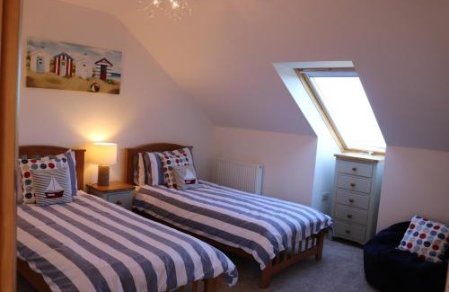 Aberporth House | Penlan Coastal Cottages - Driftwood