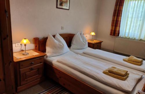 Sankt Georgen im Attergau House | Pension Holzapfel