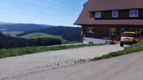 Schwarzenbach House | Pension Forsthaus Täle - das Gästehaus vom Schwarzwaldgasthaus Salenhof