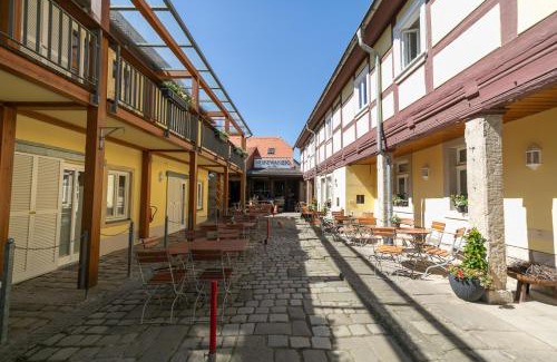 Laubegast House | Pension HOFZWANZIG Dresden-Laubegast