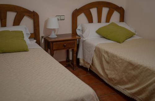Cuevas de Canart House | Pension Las Cuevas de Cañart