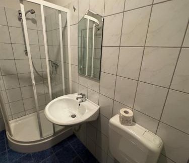 Neuzelle House | Pension Lindenhof Drabsch