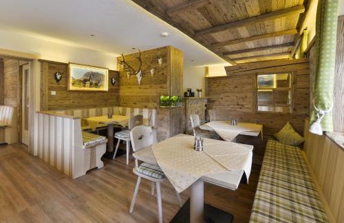 Lech am Arlberg House | Pension Widderstein