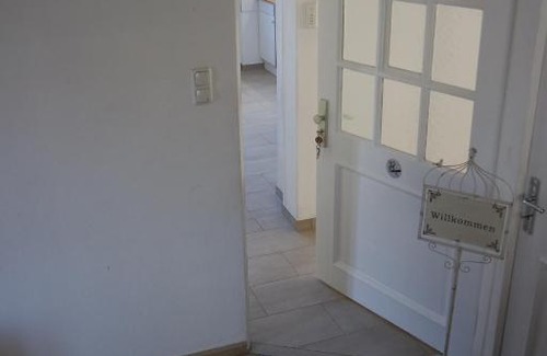 Woerth am Main House | Pension Zweite Heimat