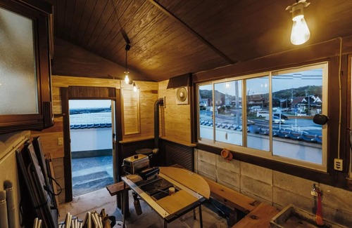 Shimonoseki House | Pensione Shimado 2 1 whole building for rent A guest house overlooking Tsunoshima Ohashi Bridge /Shimonoseki Yamaguchi