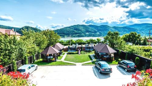 Piatra Neamt House | Pensiunea Camena