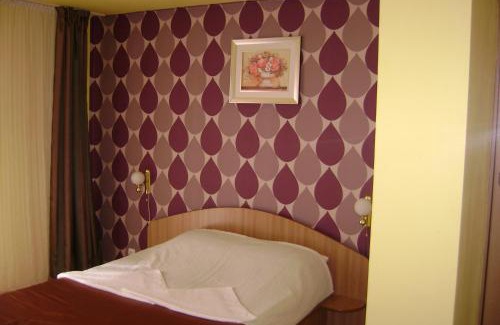 Gilau House | Pensiunea Cionca str 1 Decembrie 1918 nr 466