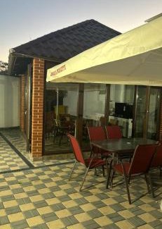 Novaci House | Pensiunea D & Ylan