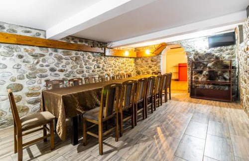 Novaci House | Pensiunea Day & Deny