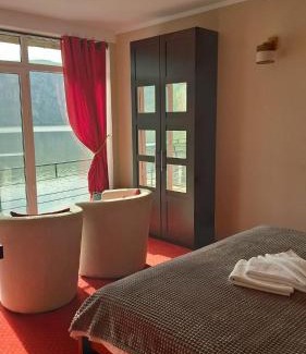 Dubova House | Pensiunea Decebal Resort - Cazanele Dunarii