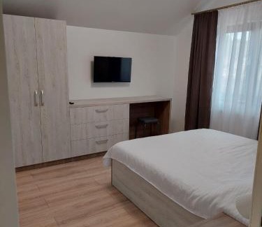 Horezu House | Pensiunea Happy Day Horezu
