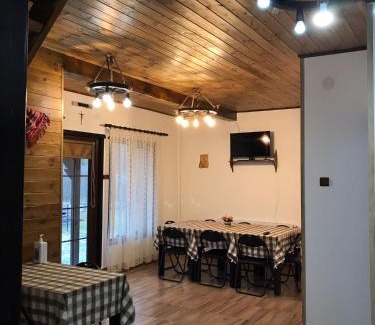 Palanca Cabin | Pensiunea Păstrăvul de Aur