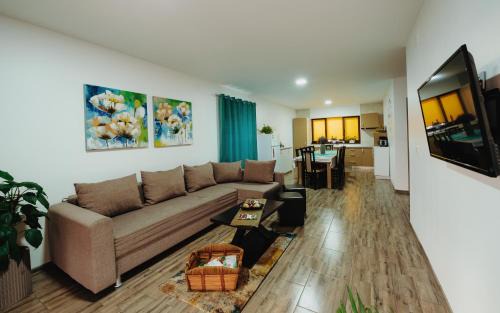 Turda House | Pensiunea Smiley