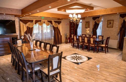 Caransebes House | Pensiunea Teo