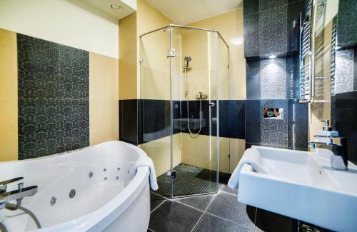 Olsztyn House | Pensjonat U Jacka